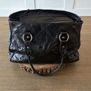 Berge Elegant Black Patent Leather Tote Bag